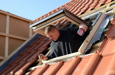 Pose de fenêtres de toit Velux à Saint-Hérent